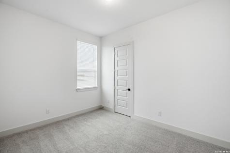 718 Niebla Creek San Antonio TX 78263