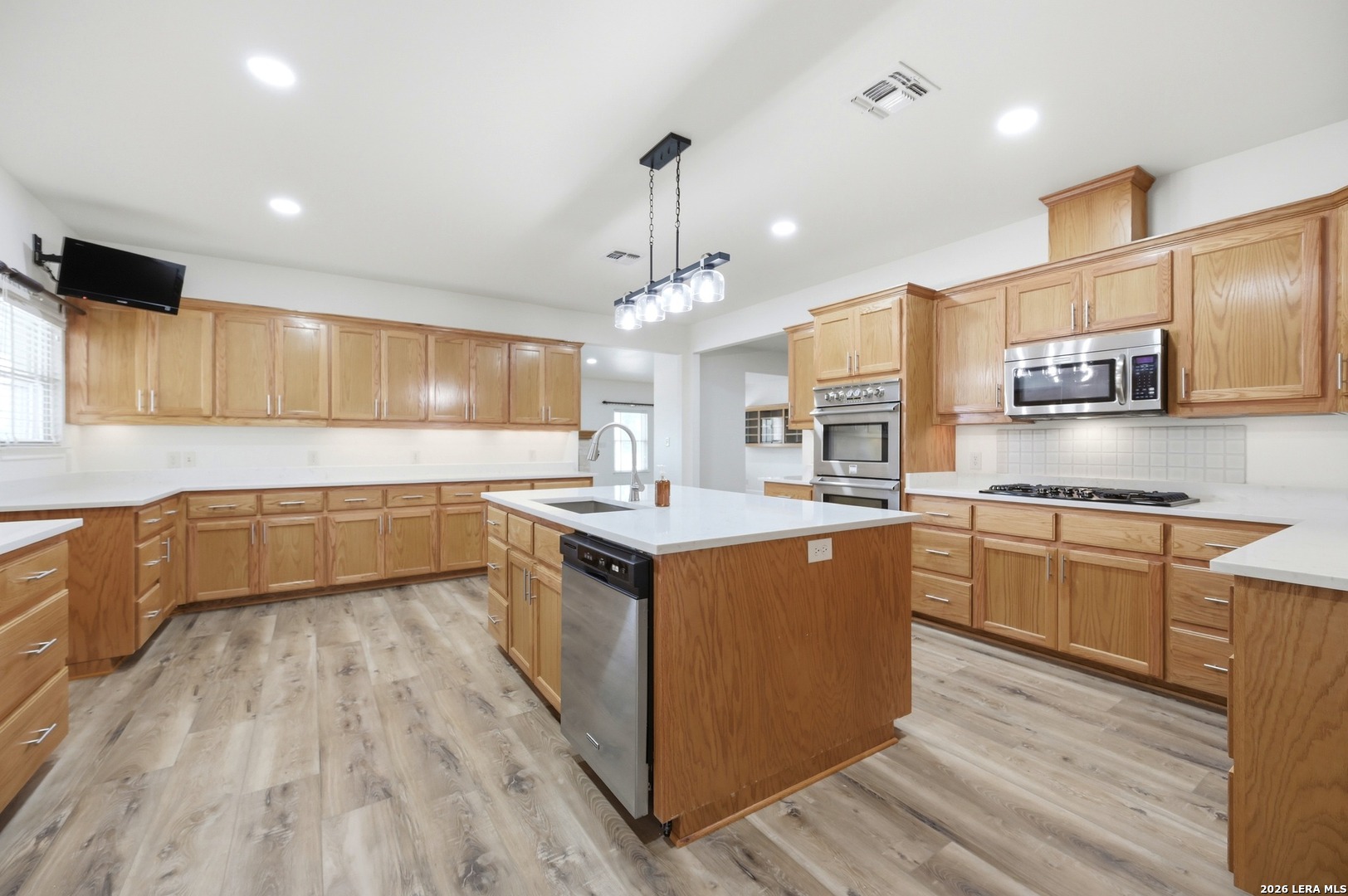 5621 Ranch Road 32 Blanco TX 78606