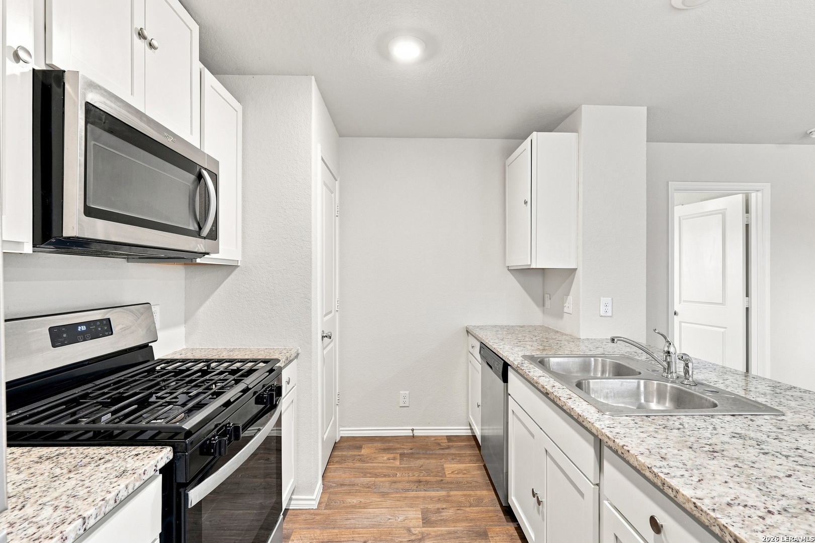 1027 Andean Emerald San Antonio TX 78253