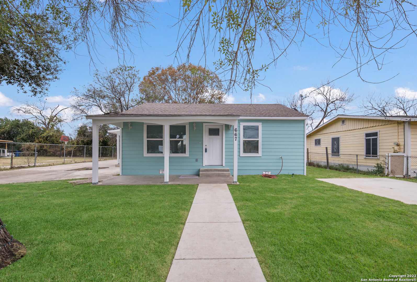 667 W Harlan Avenue San Antonio TX 78214