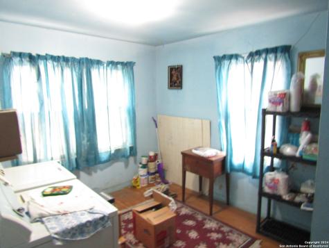 217 Lancaster San Antonio TX 78214