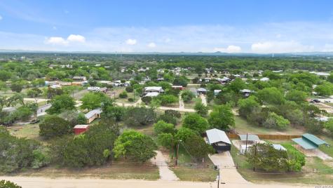 799 River Bend Road Bandera TX 78003