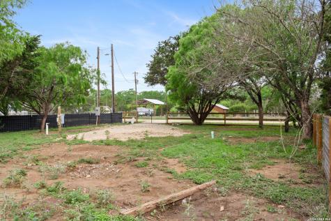799 River Bend Road Bandera TX 78003