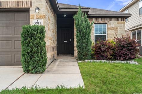 7911 Deepwell Drive San Antonio TX 78254