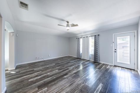 15522 Flowing Spring San Antonio TX 78247