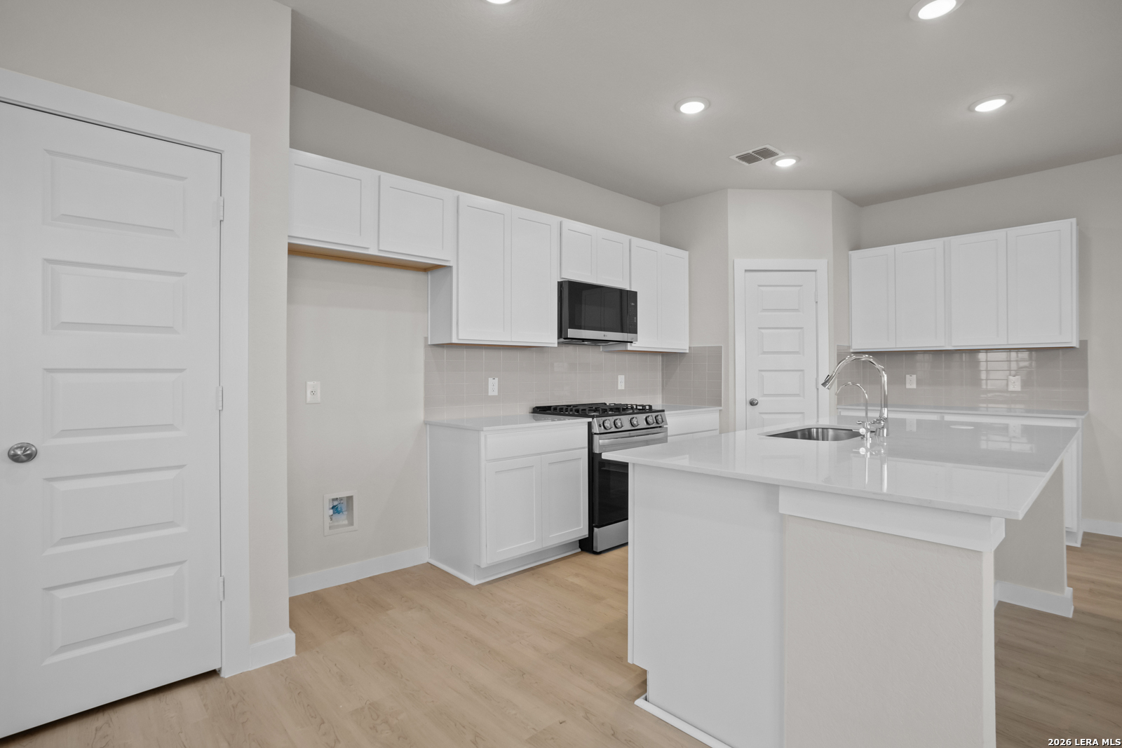 5610 Franklin Hills Von Ormy TX 78073