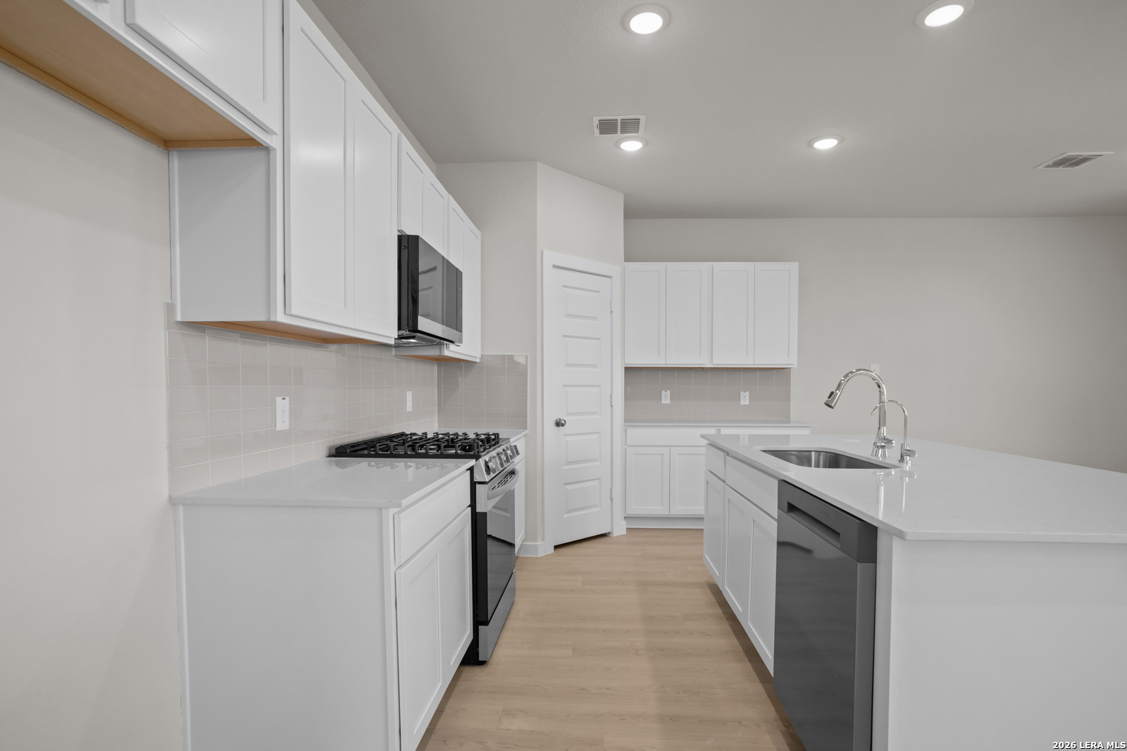5610 Franklin Hills Von Ormy TX 78073
