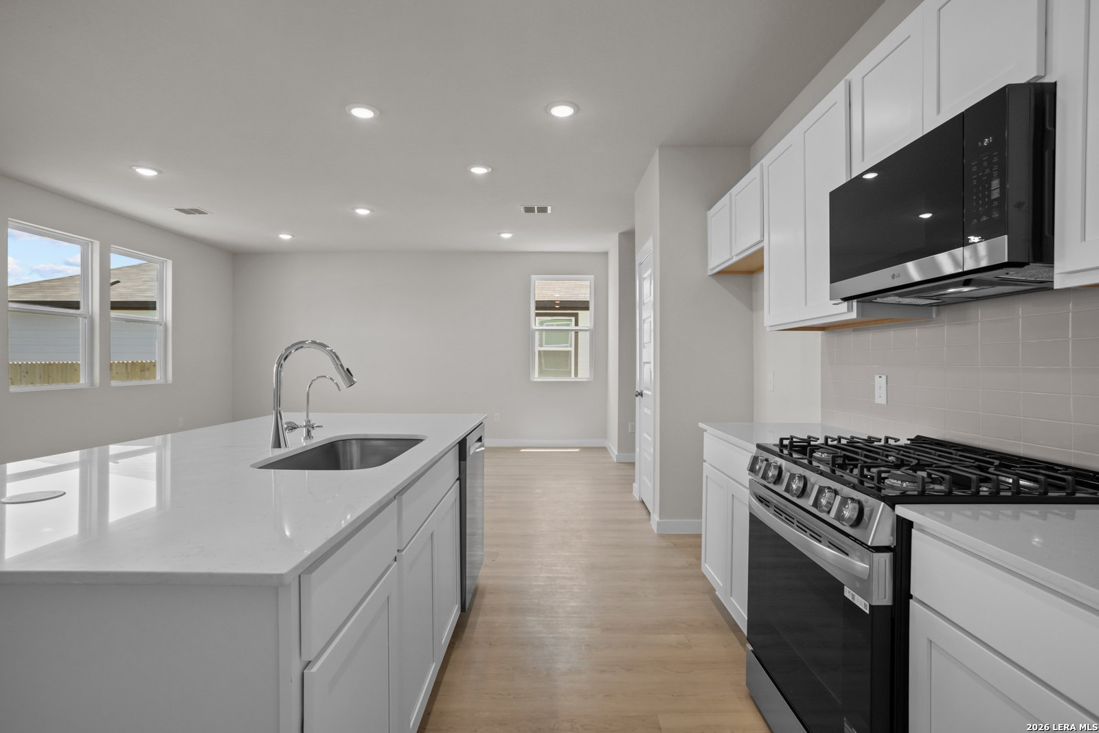 5610 Franklin Hills Von Ormy TX 78073