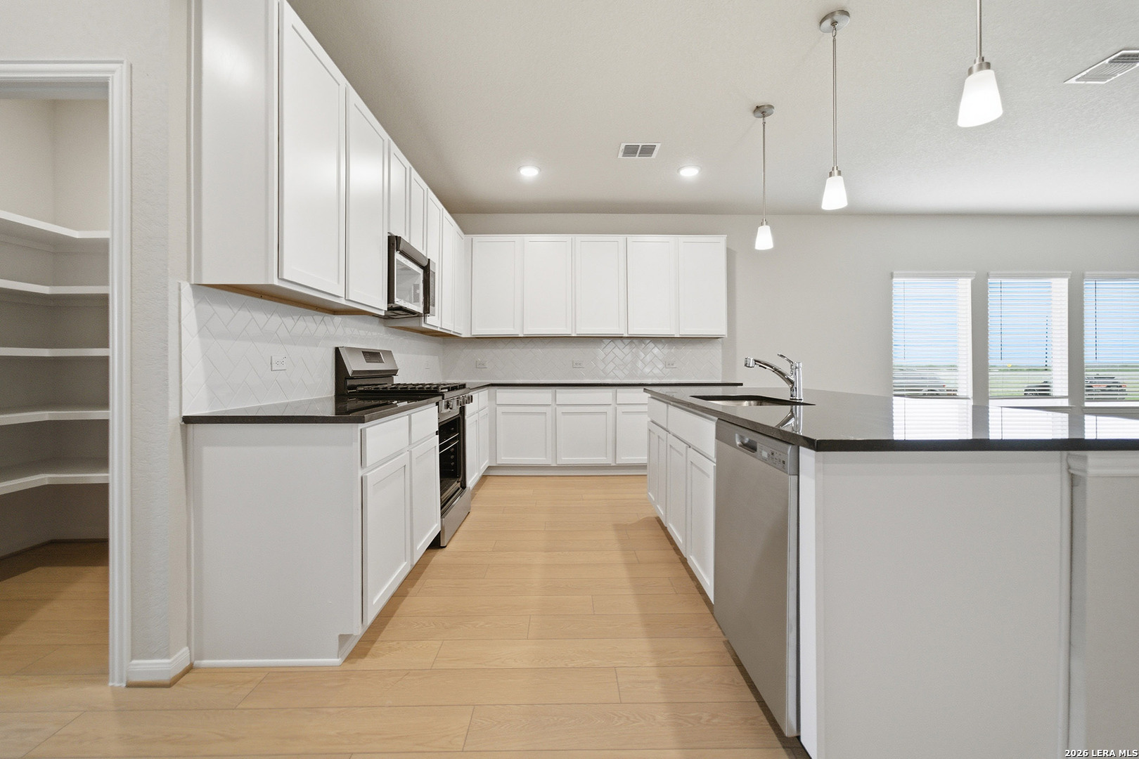 7016 Sycamore Hollow San Antonio TX 78252