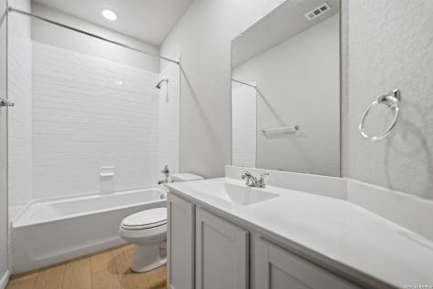 7016 Sycamore Hollow San Antonio TX 78252