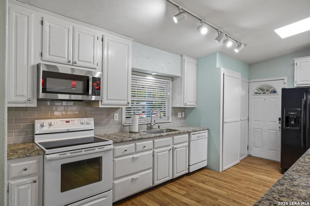 2831 Knight Robin Drive San Antonio TX 78209