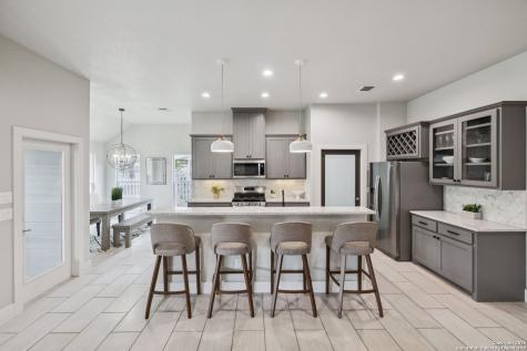 1516 Denise Drive New Braunfels TX 78130