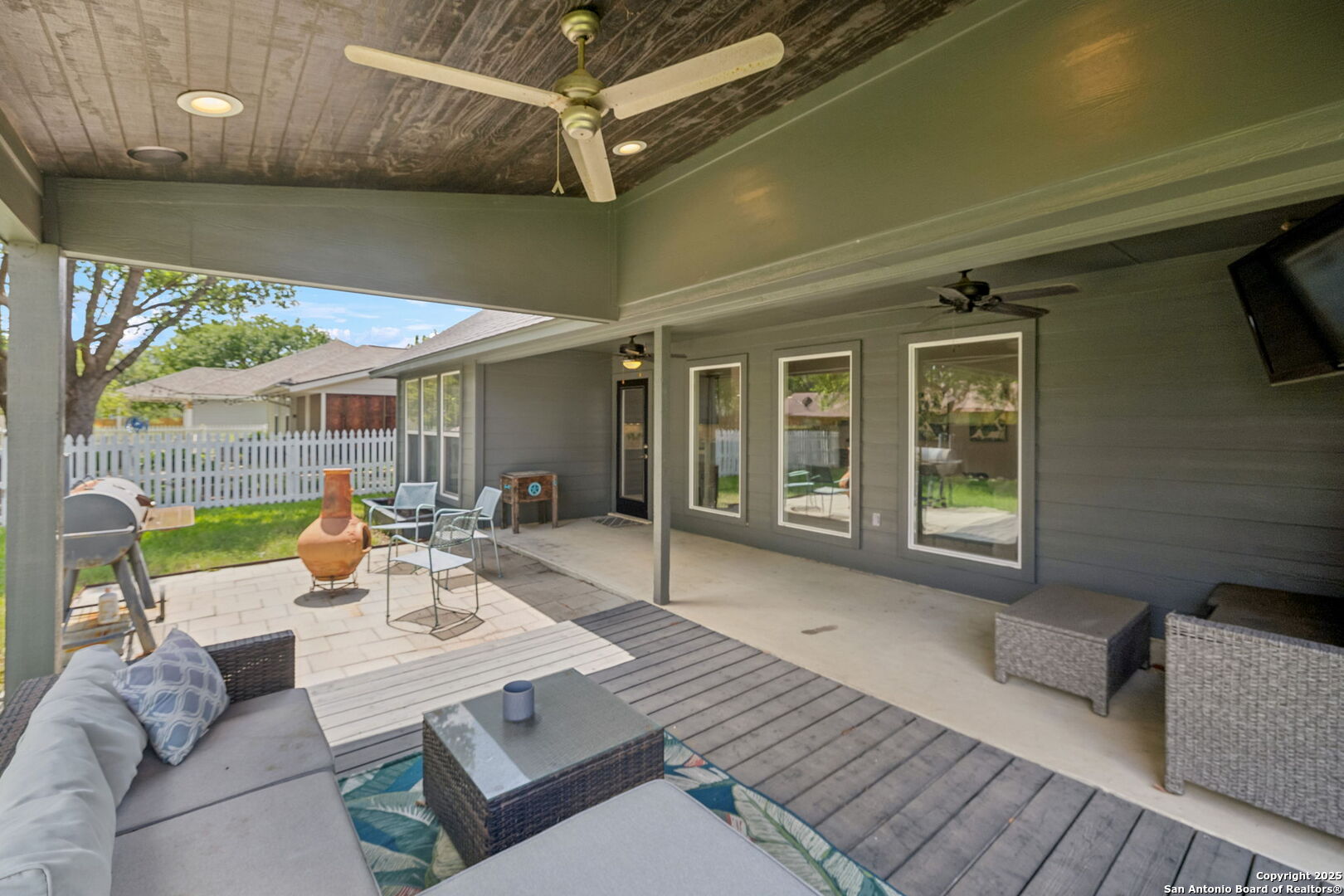1516 Denise Drive New Braunfels TX 78130