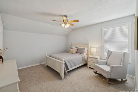 1516 Denise Drive New Braunfels TX 78130