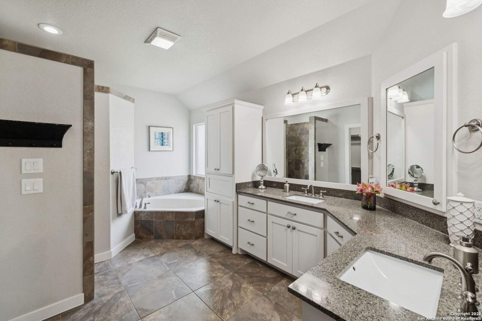 1516 Denise Drive New Braunfels TX 78130