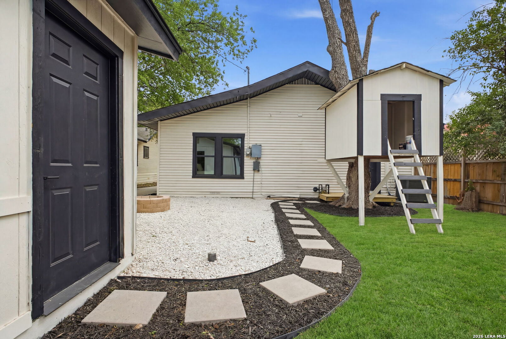 931 E Highland Boulevard San Antonio TX 78210