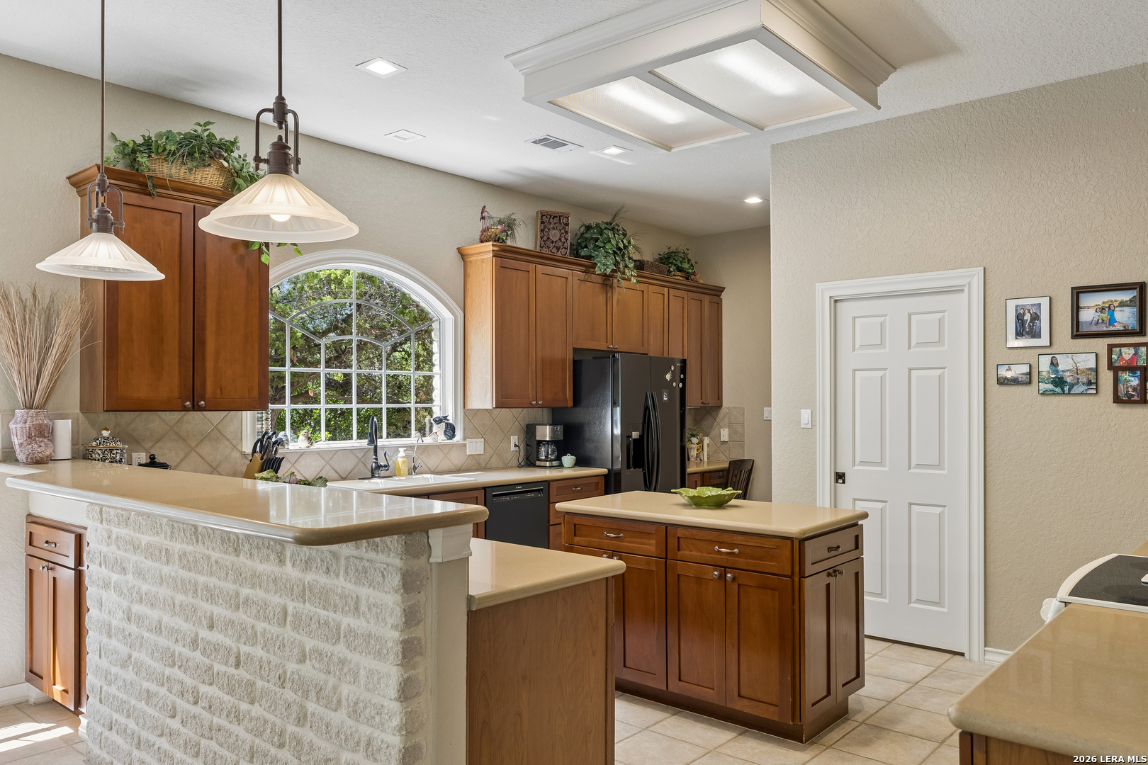 19002 Sweet Mary San Antonio TX 78255