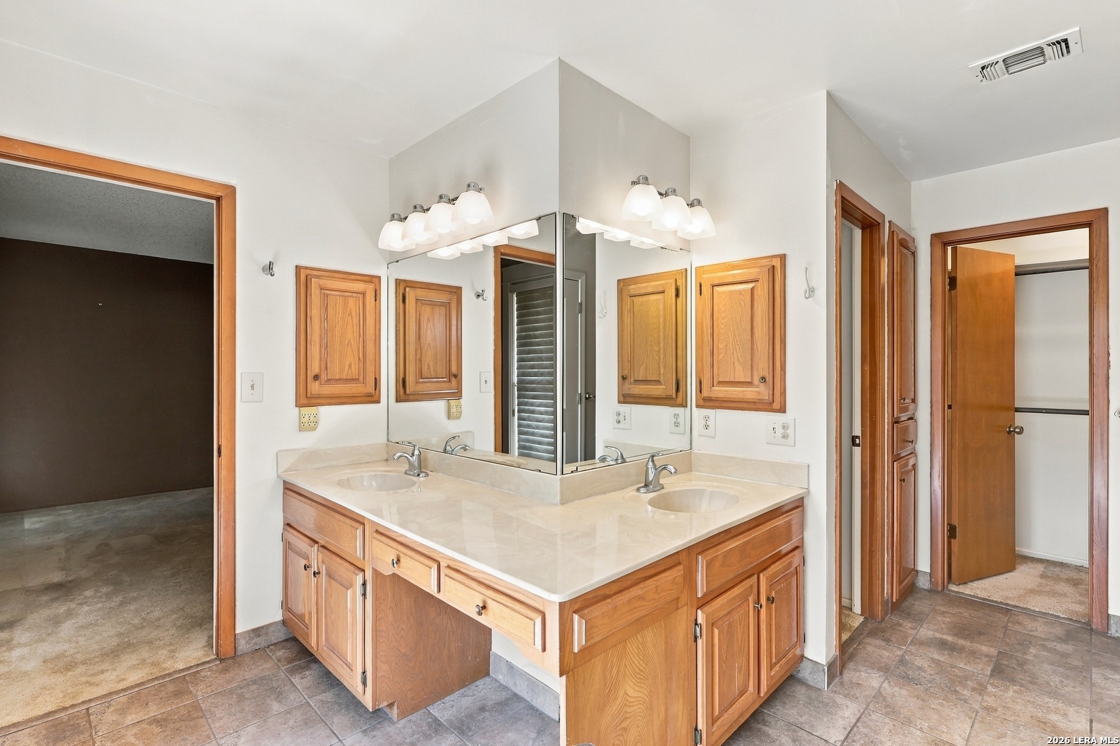 21630 Fairview Circle Garden Ridge TX 78266