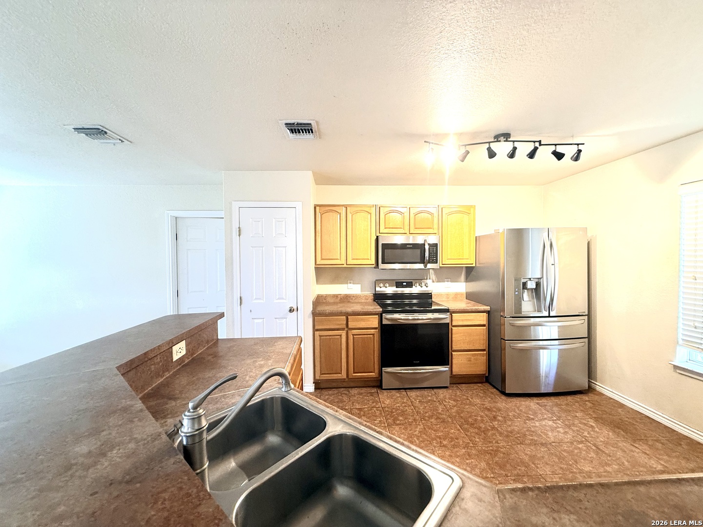 116 Palomino Trail Natalia TX 78059