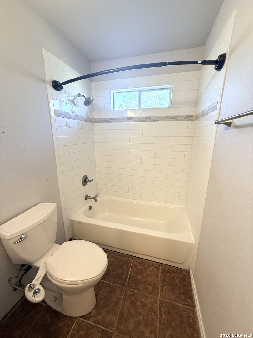 116 Palomino Trail Natalia TX 78059