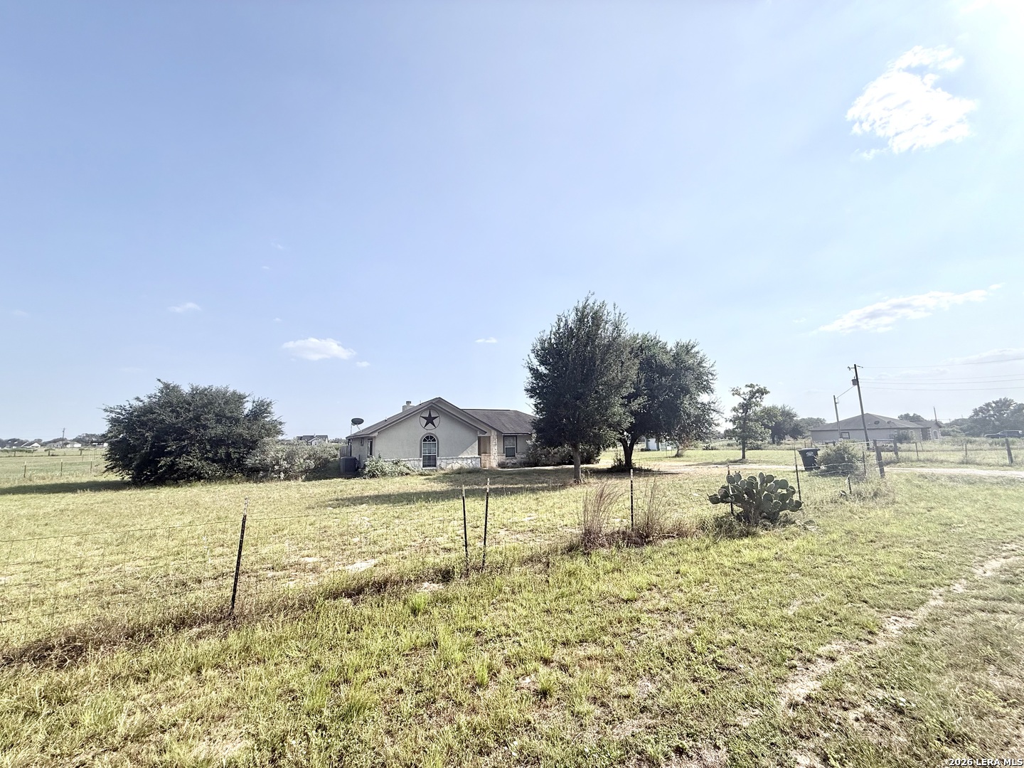 116 Palomino Trail Natalia TX 78059
