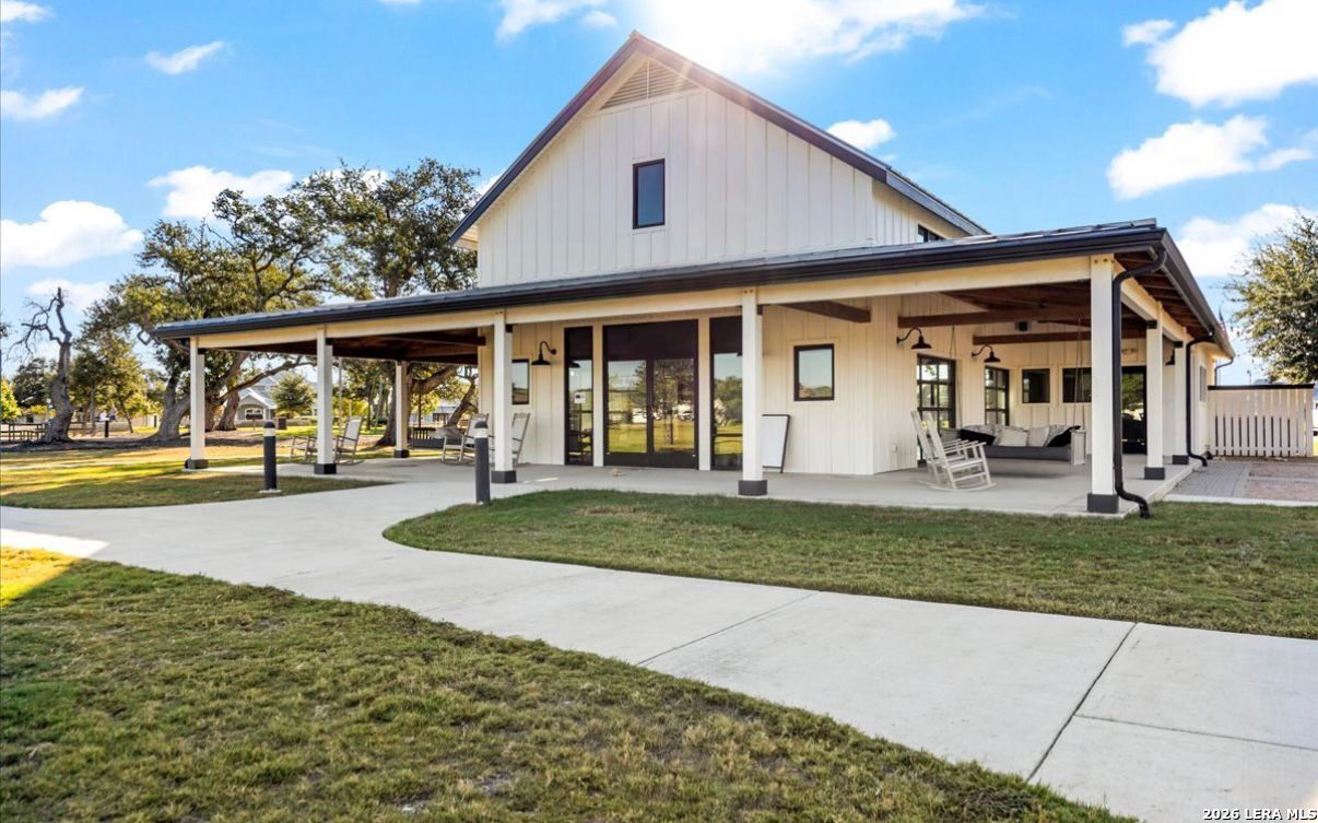 1239 Loma Ranch New Braunfels TX 78132