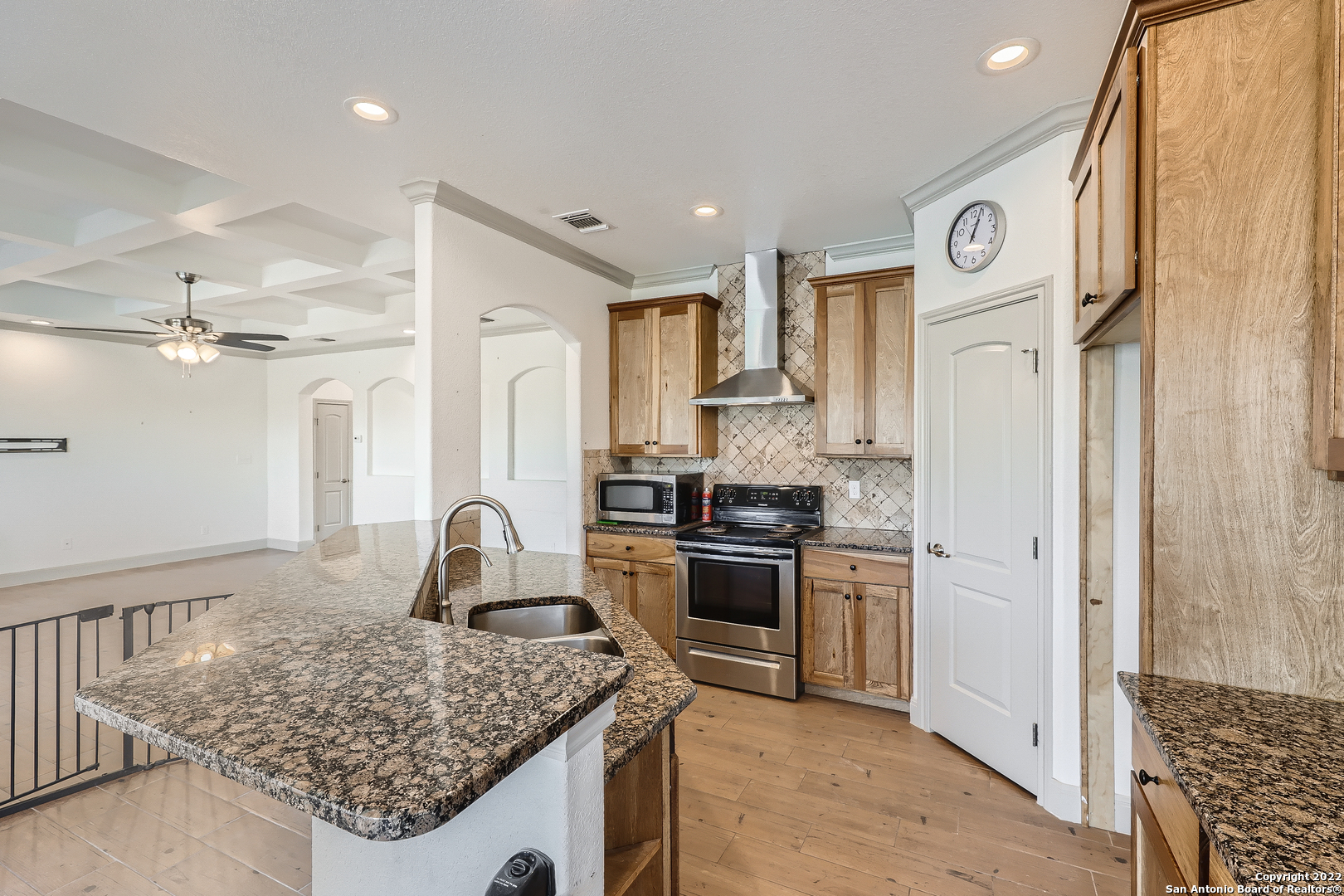 530 County Road 3823 San Antonio TX 78253