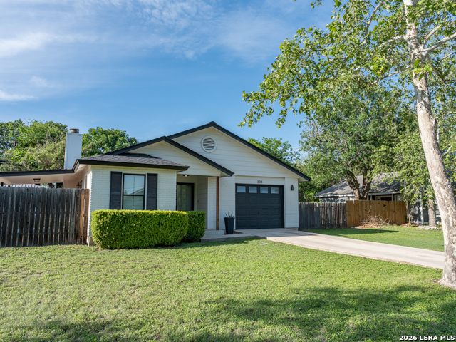 304 Bentwood Drive Boerne TX 78006