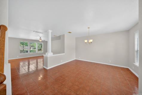 25119 Royal Land San Antonio TX 78255