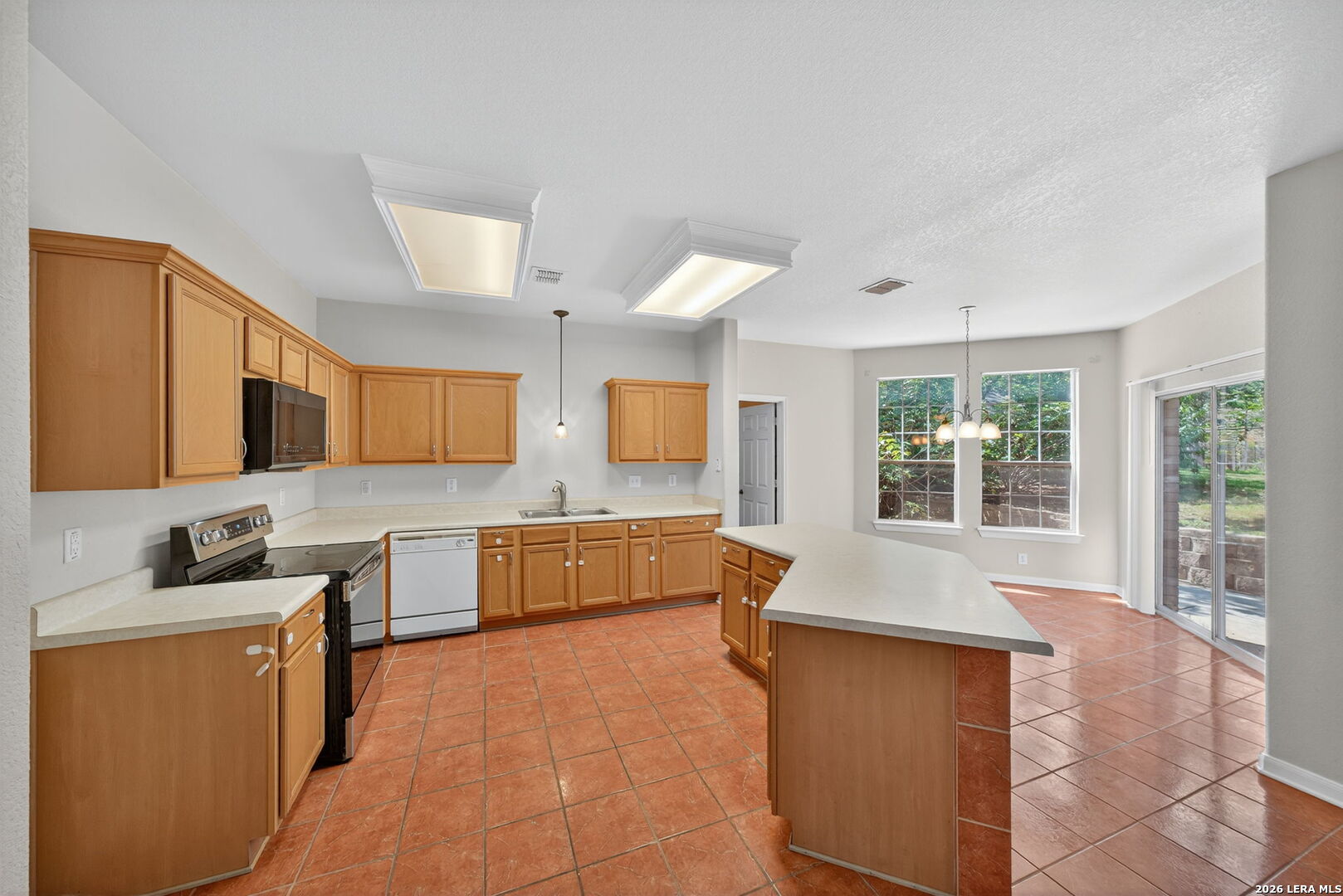 25119 Royal Land San Antonio TX 78255