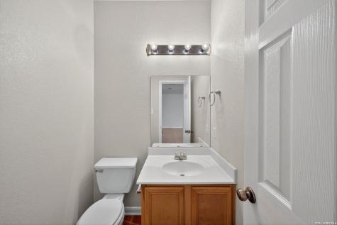 25119 Royal Land San Antonio TX 78255