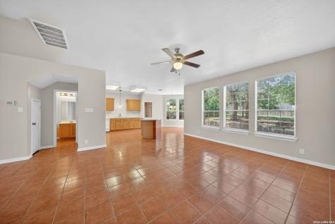 25119 Royal Land San Antonio TX 78255