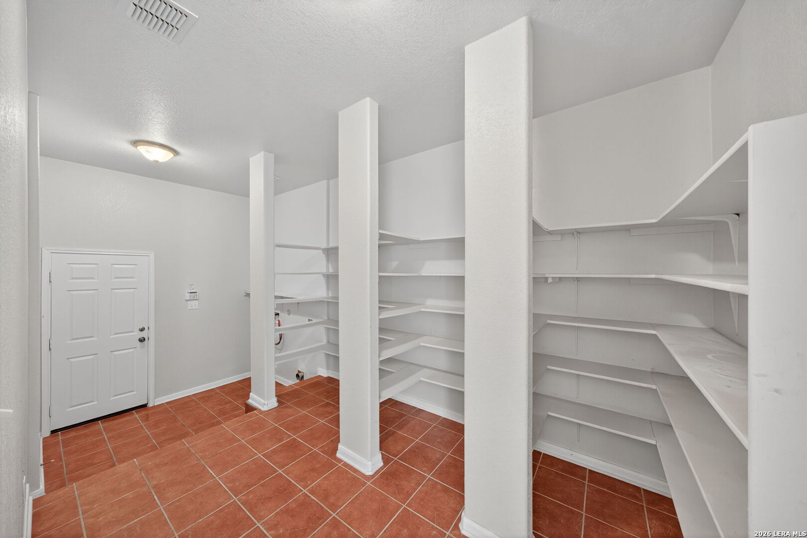 25119 Royal Land San Antonio TX 78255