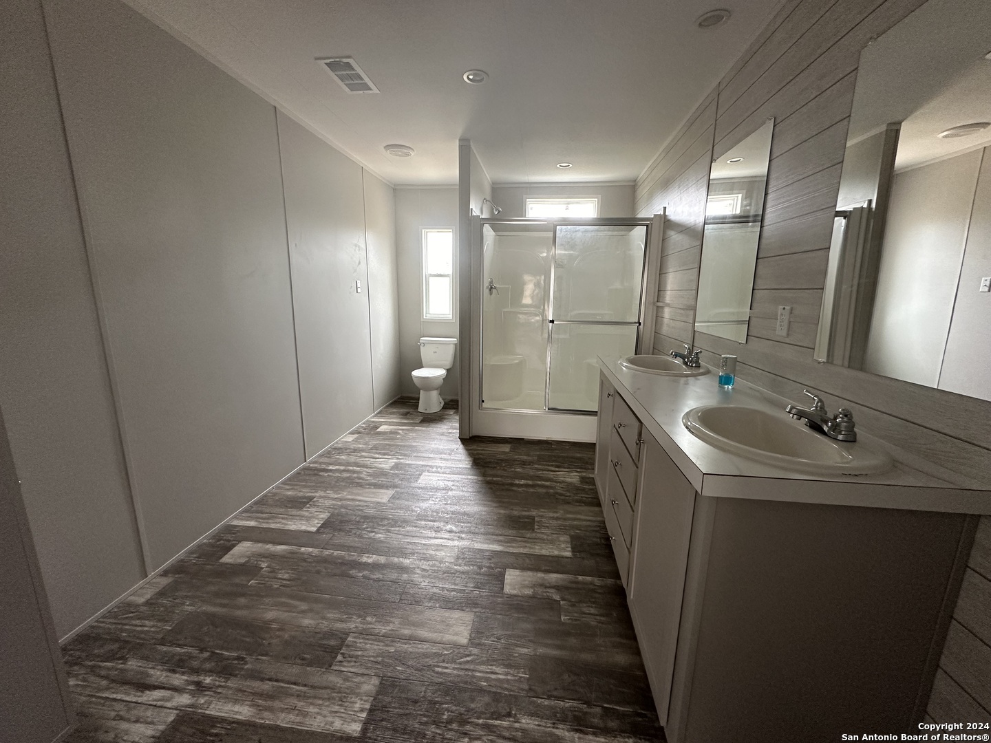 1113 Long Leaf Pine Huffman TX 77336