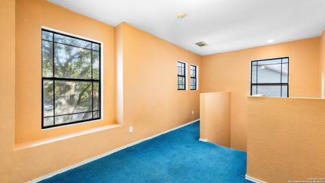 8902 Sungate Bay San Antonio TX 78224