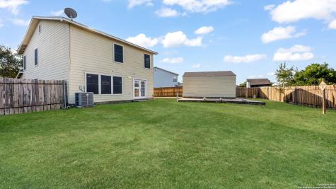 8902 Sungate Bay San Antonio TX 78224