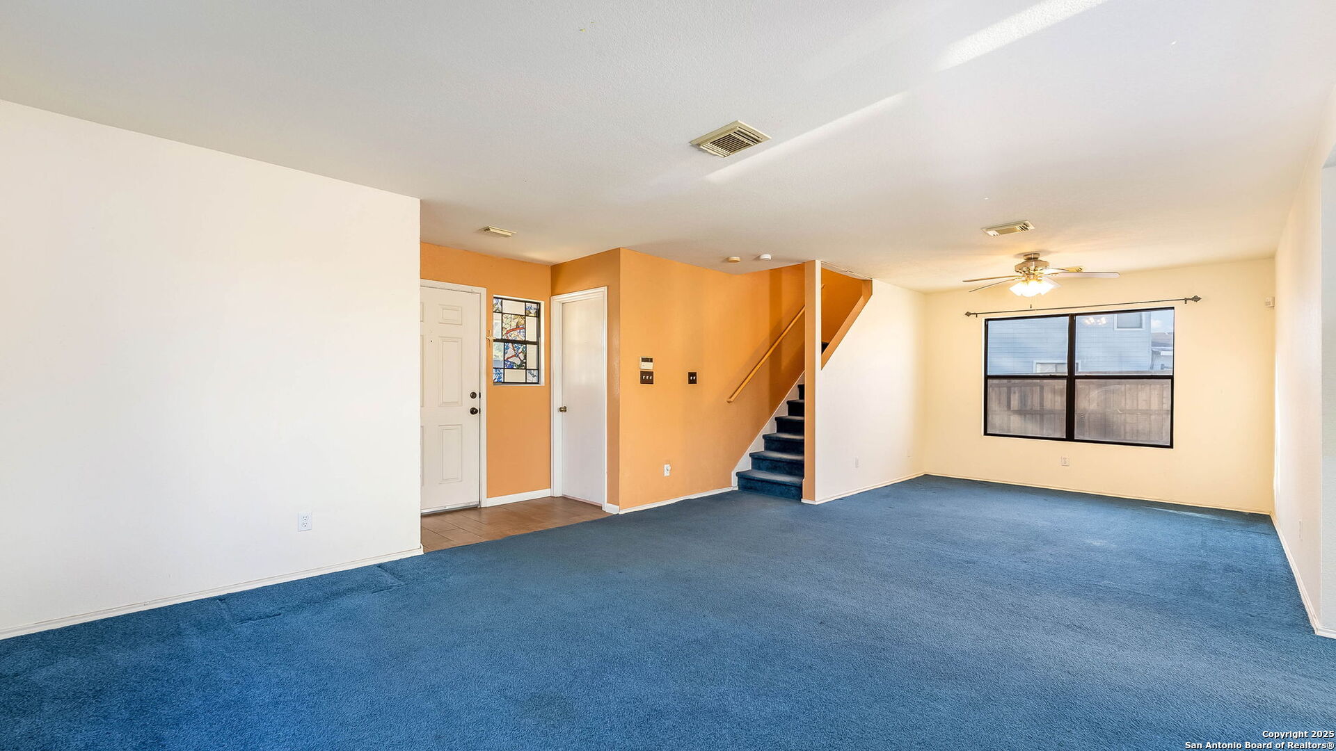 8902 Sungate Bay San Antonio TX 78224