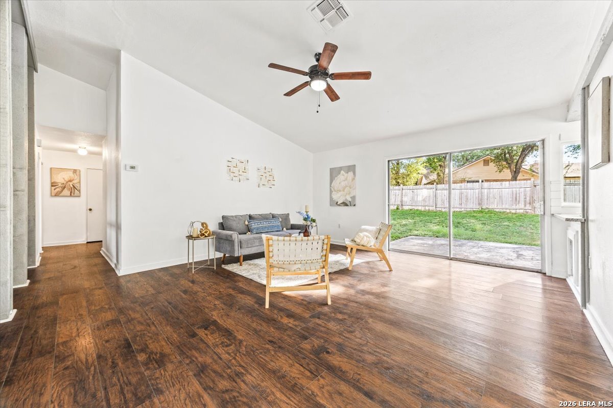 12406 Statehouse Street San Antonio TX 78233