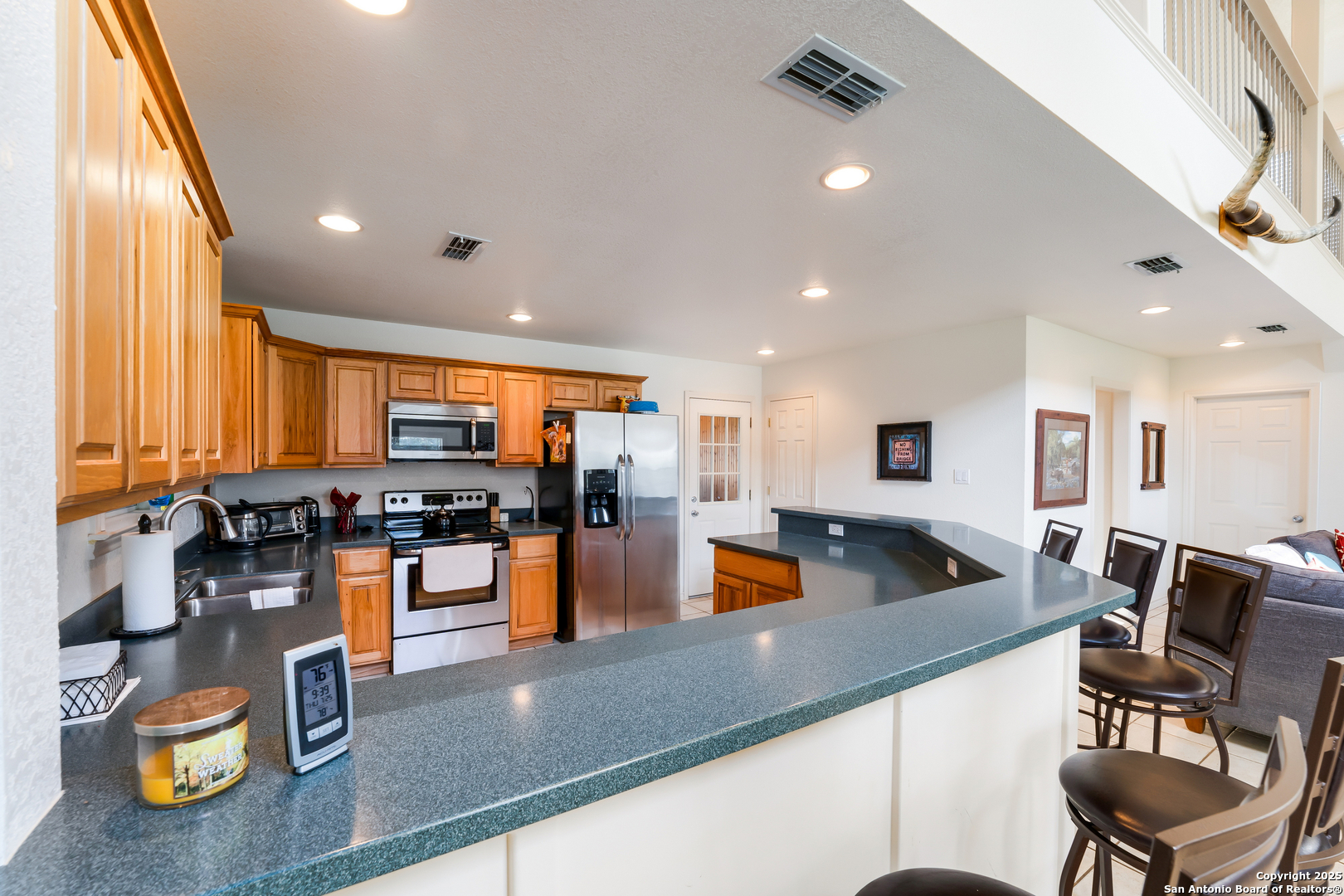 132 Clearview Canyon Lake TX 78133