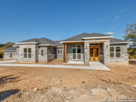 235 San Salvadore Canyon Lake TX 78133