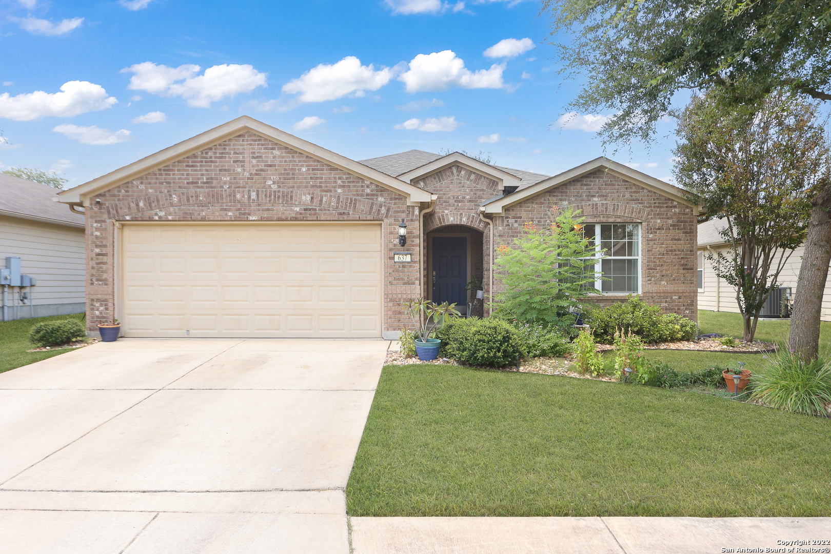 637 Planters Pass Schertz TX 78154