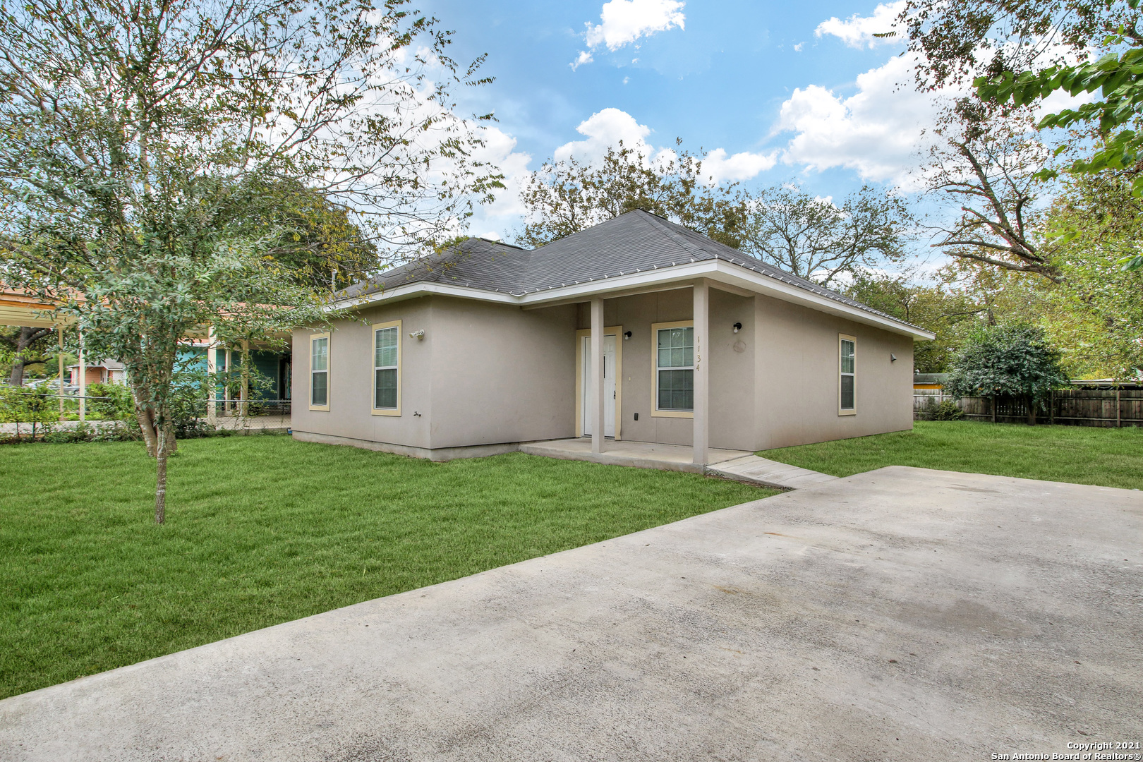 1134 W Formosa Boulevard San Antonio TX 78221