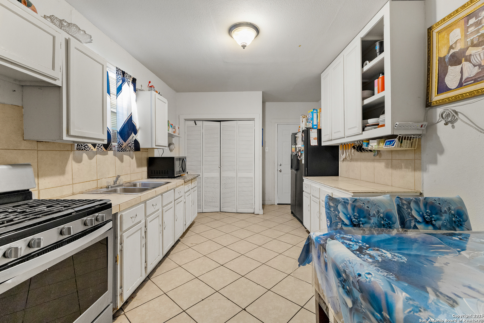 806 N Brazos Street San Antonio TX 78207
