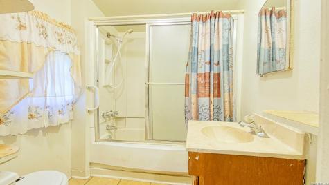 1107 Trail Street Floresville TX 78114