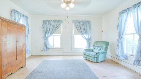 1107 Trail Street Floresville TX 78114