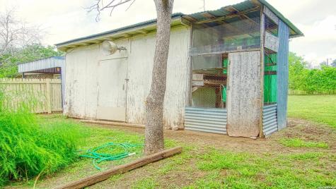 1107 Trail Street Floresville TX 78114