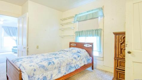 1107 Trail Street Floresville TX 78114