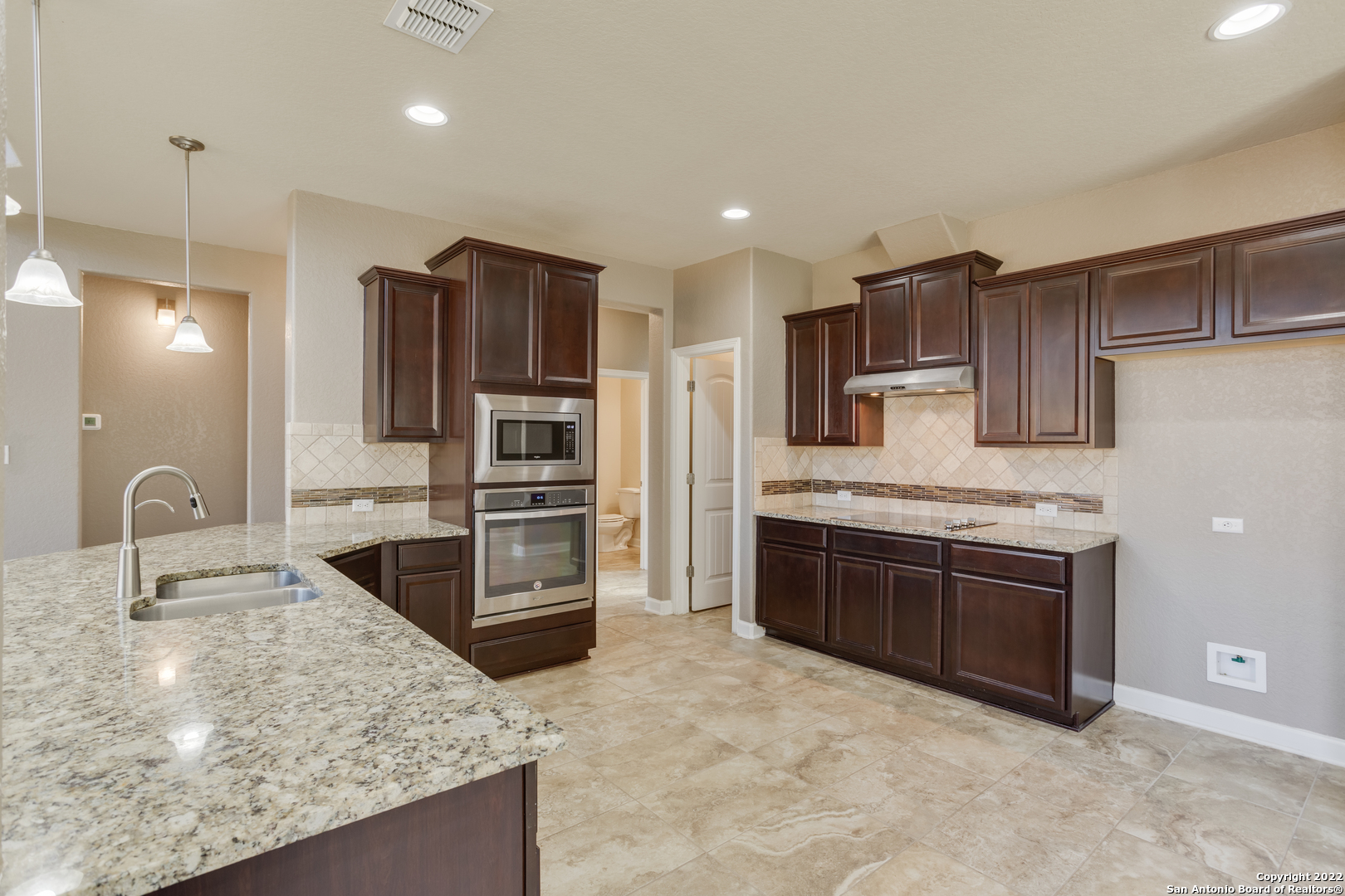 2932 Sunset Summit New Braunfels TX 78130