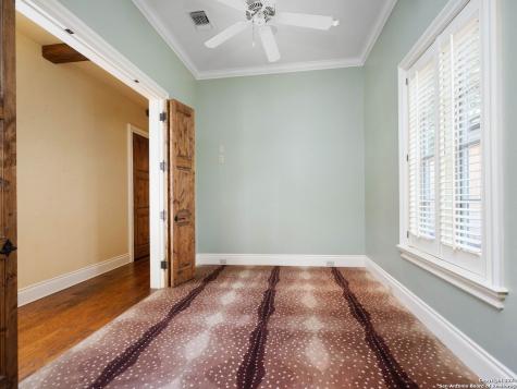 209 Terrell Road San Antonio TX 78209