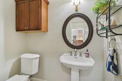 617 Evergreen New Braunfels TX 78130